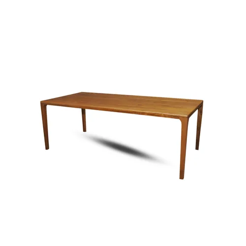 Eku Dining Table